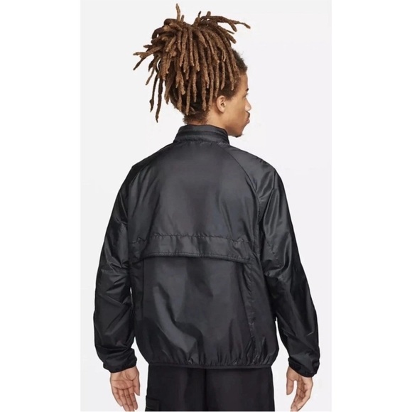 Nike Sportswear Tech Woven N24 Lined Loose Fit Packable Jacket - Picture 2 of 8